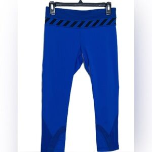 Lululemon Run: Inspire Crop II Blue Leggings with Black Racing Border